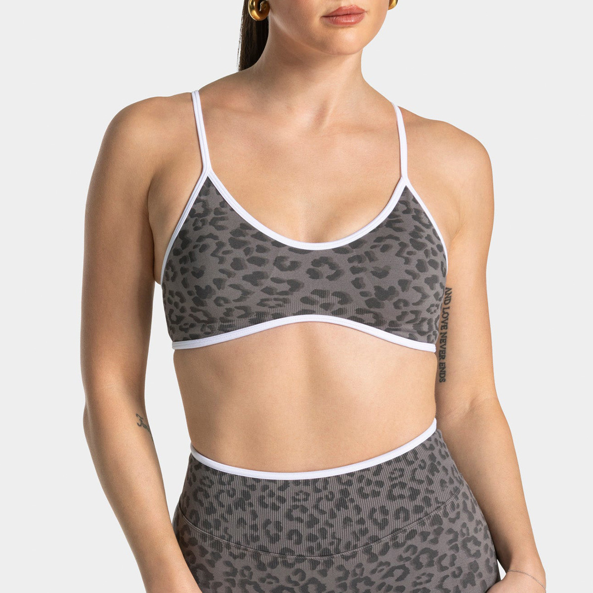 Leopard Seamless Bra - Image 9