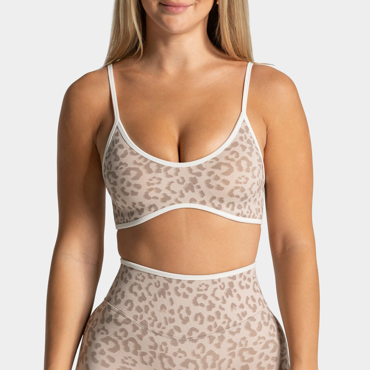 Leopard Seamless Bra - Image 5