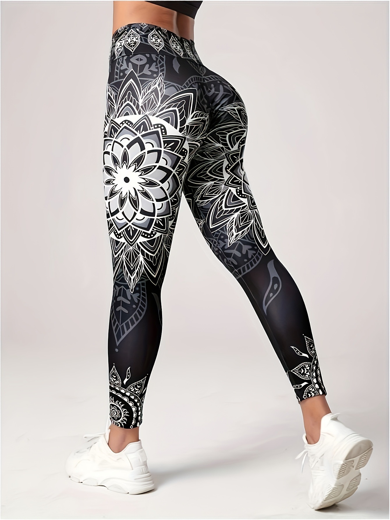 Mandala Print Leggings - Image 5